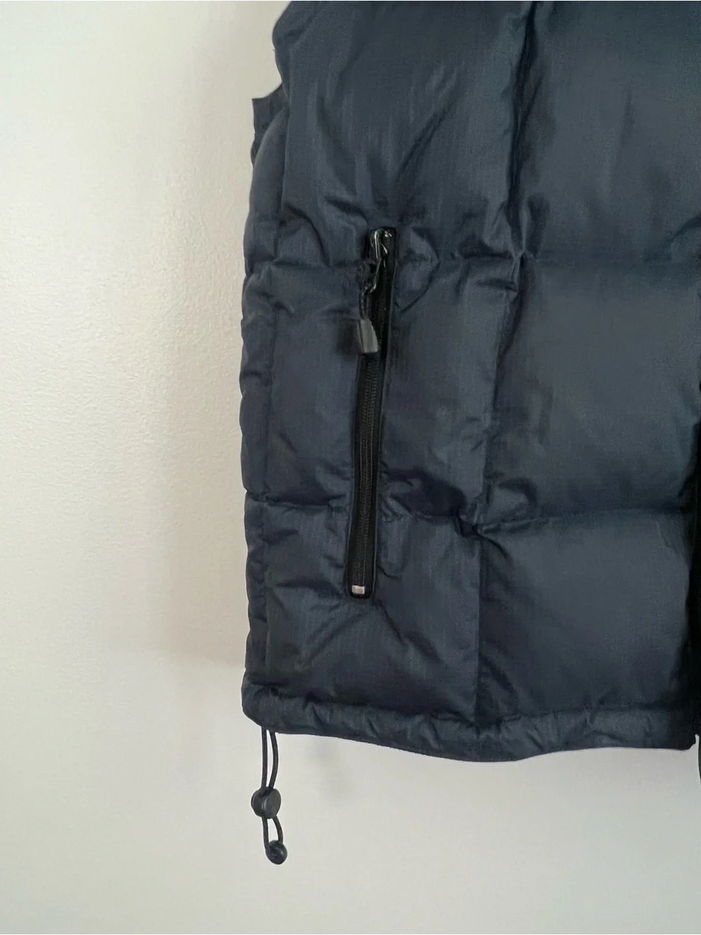 Gap Men’s Blue Puffer Vest
